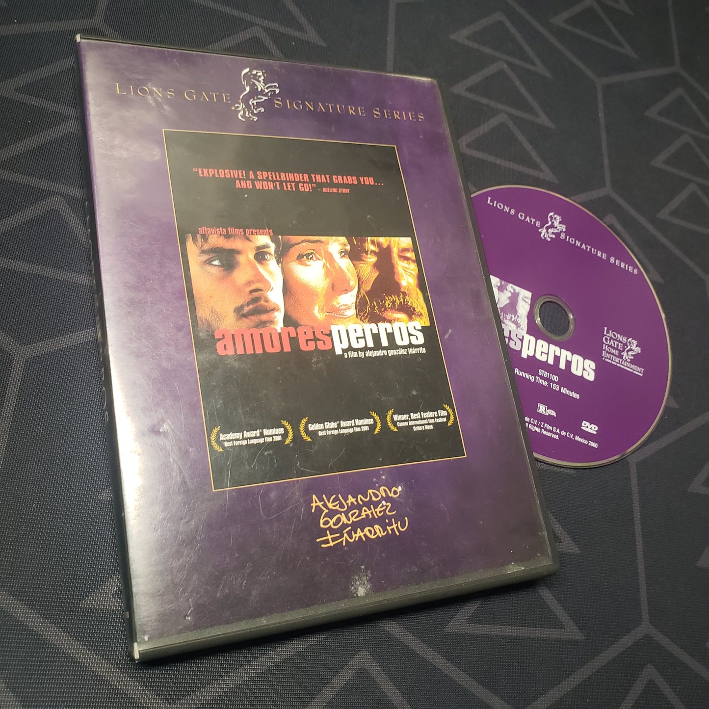 Image shows the case & disc for the movie Amores Perros on DVD