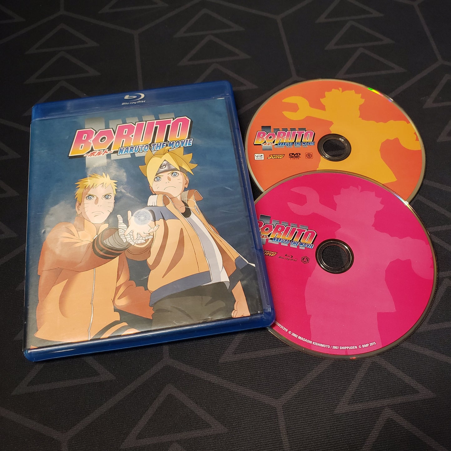 Image shows the case & two discs for the movie Boruto: Naruto the Movie on Blu-Ray