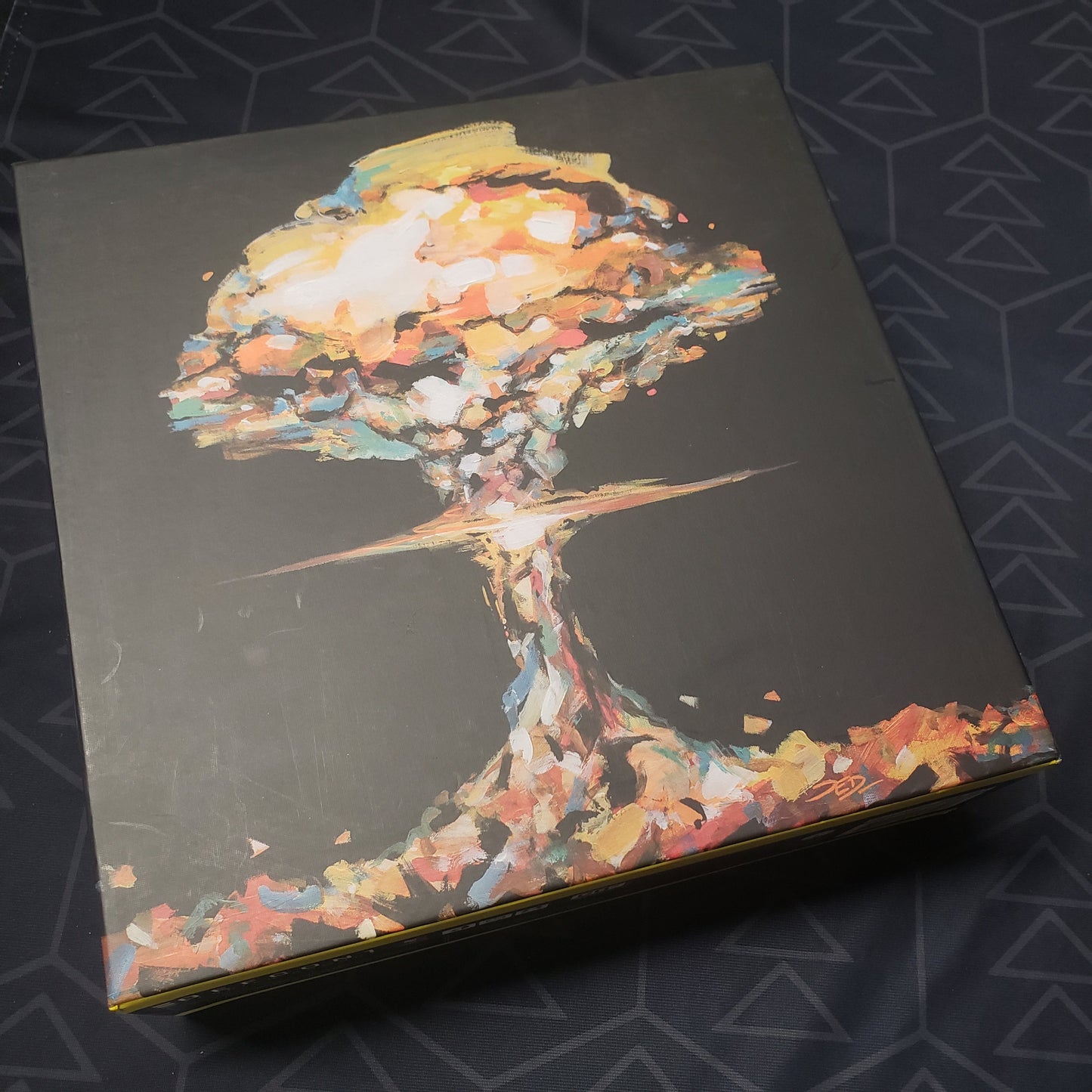Image shows the front cover of the box of the DEFCON 1 board game