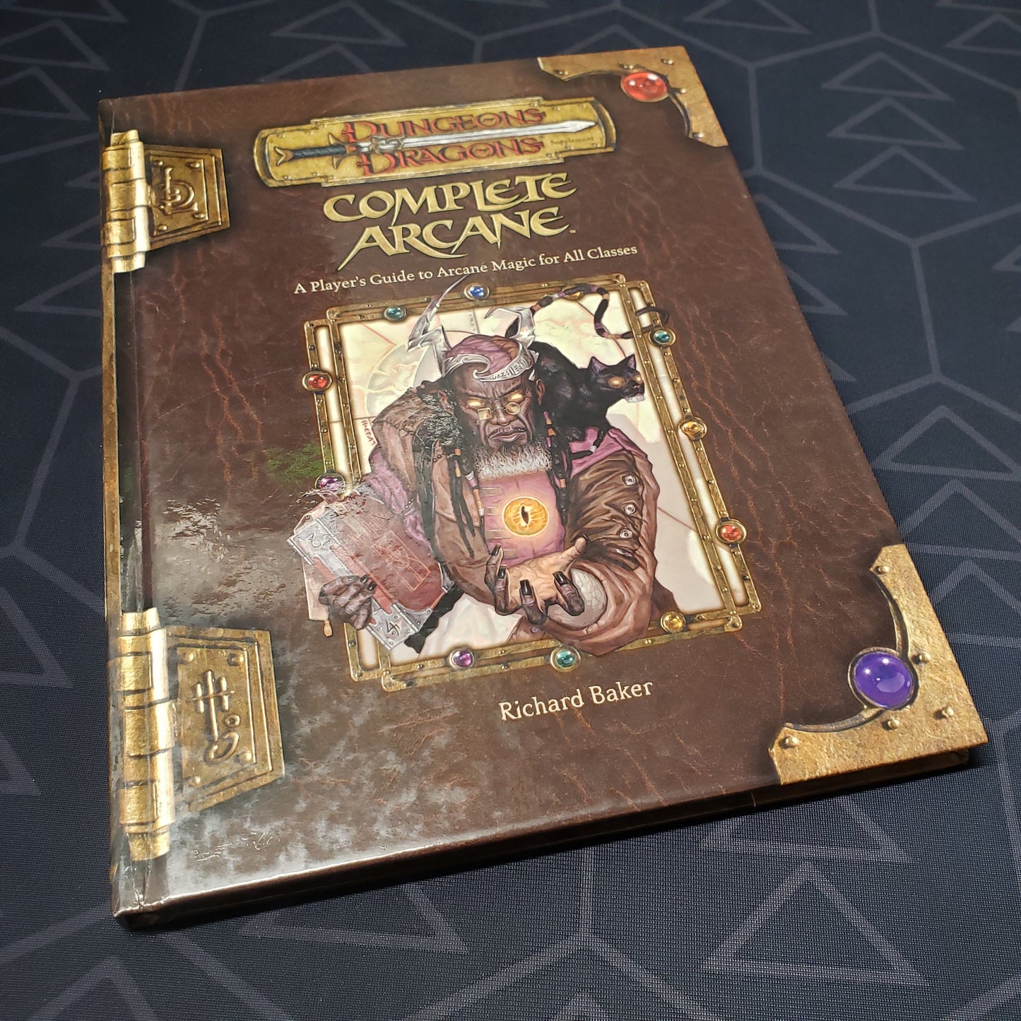 Image shows the front cover of the Complete Arcane book for the roleplaying game Dungeons & Dragons: Third Edition