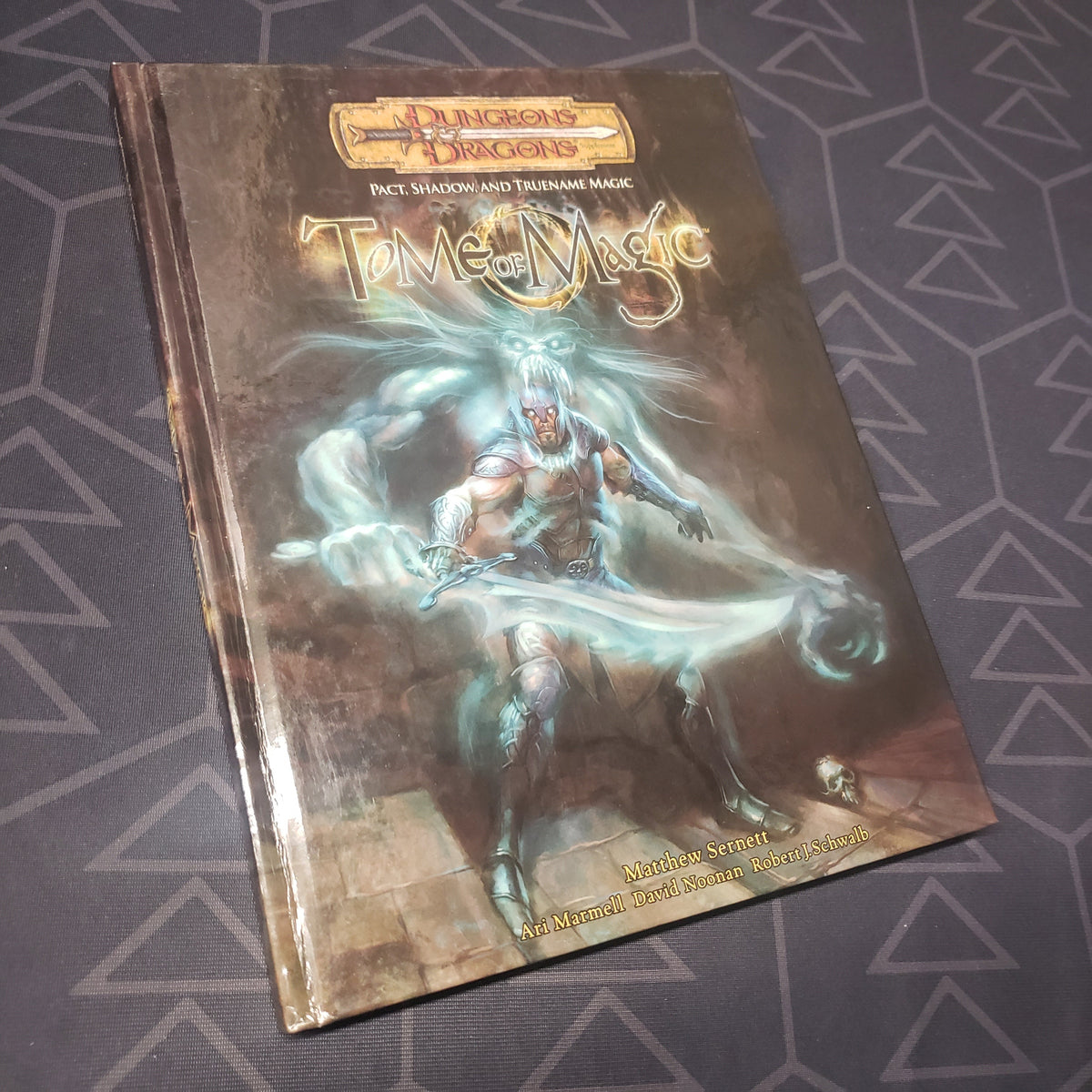 Image shows the front cover of the Tome of Magic book for the roleplaying game Dungeons & Dragons 3.5E