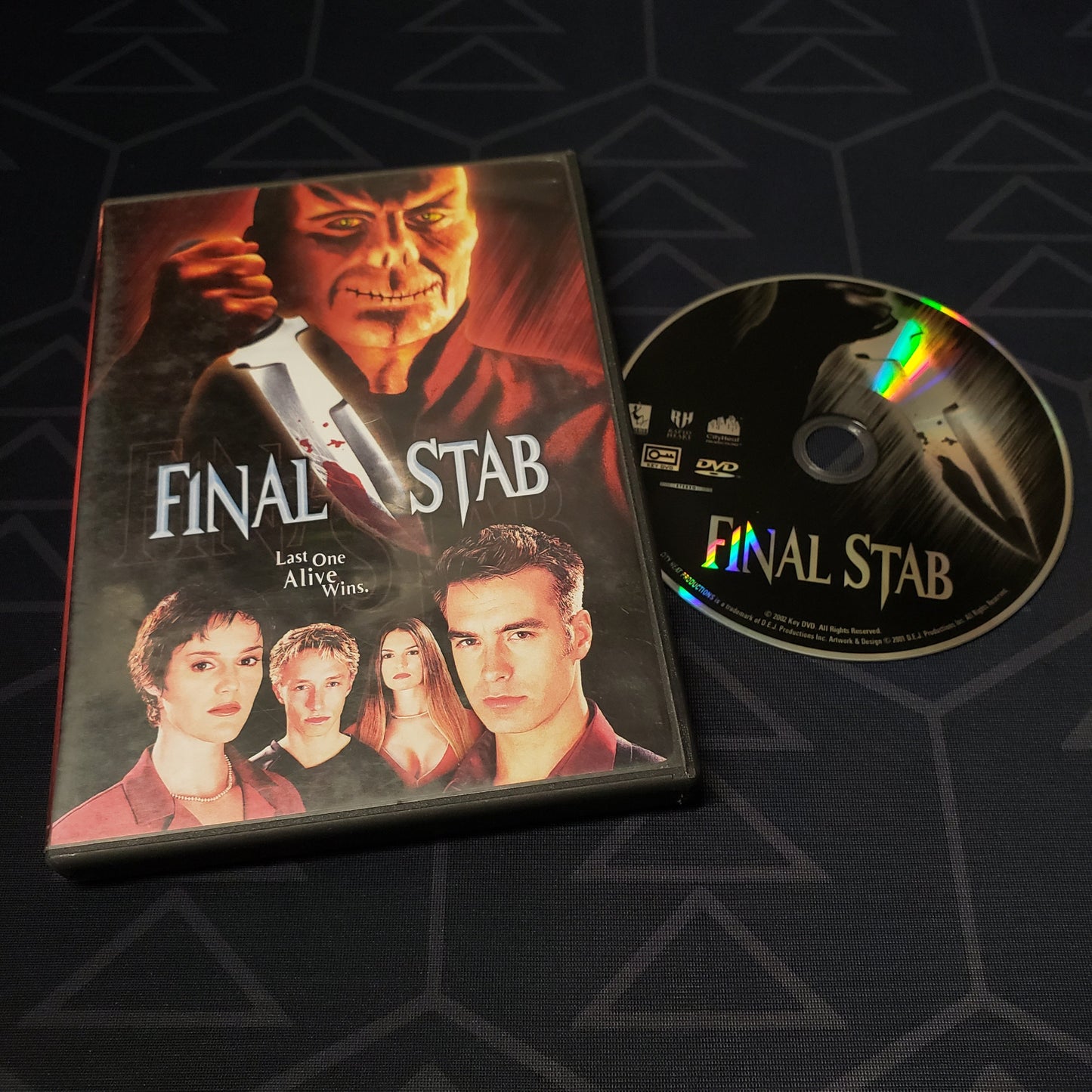 Image shows the case & disc for the movie Final Stab on DVD