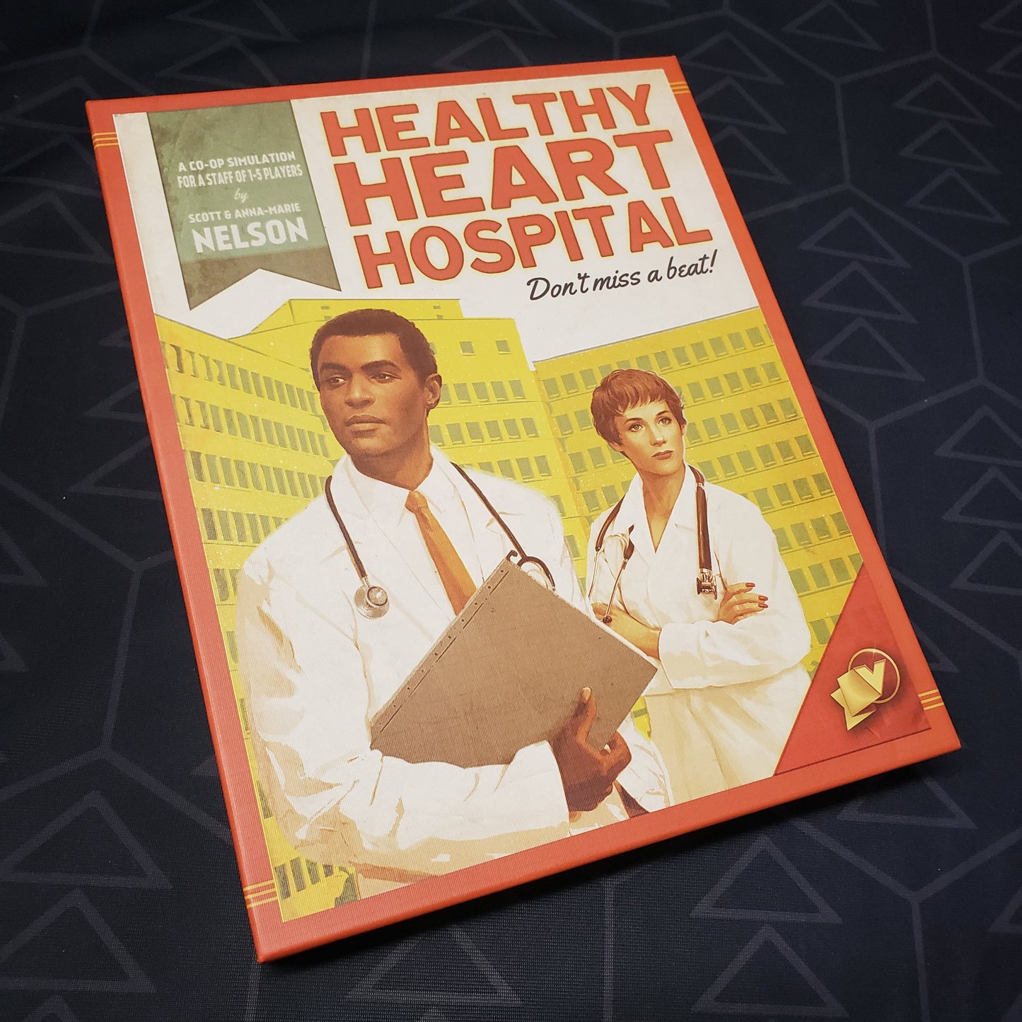 Image shows the front cover of the box for the Healthy Heart Hospital board game