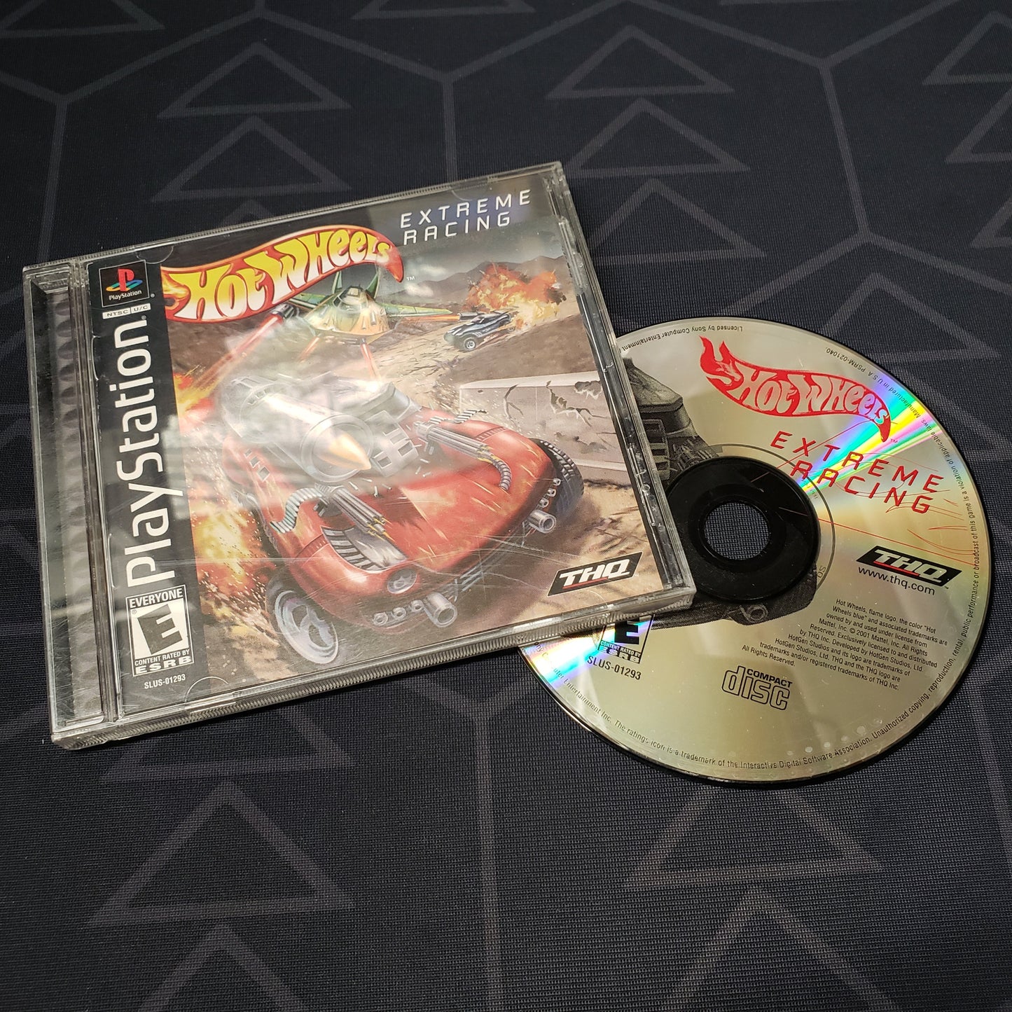 Image shows the jewel case with manual and disc for the video game Hot Wheels Extreme Racing for Playstation 1