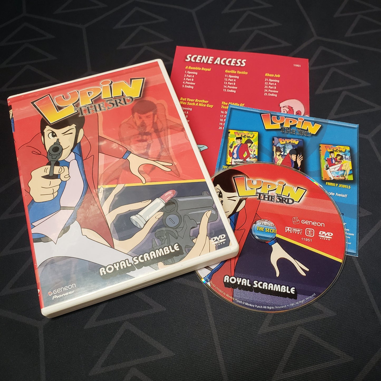 Image shows the case, insert & disc for the Volume 7: Royal Scramble episode disc of the anime TV series Lupin the 3rd on DVD