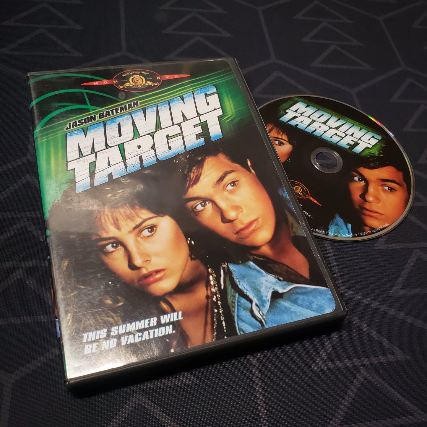 Image shows the case & disc for the movie Moving Target on DVD