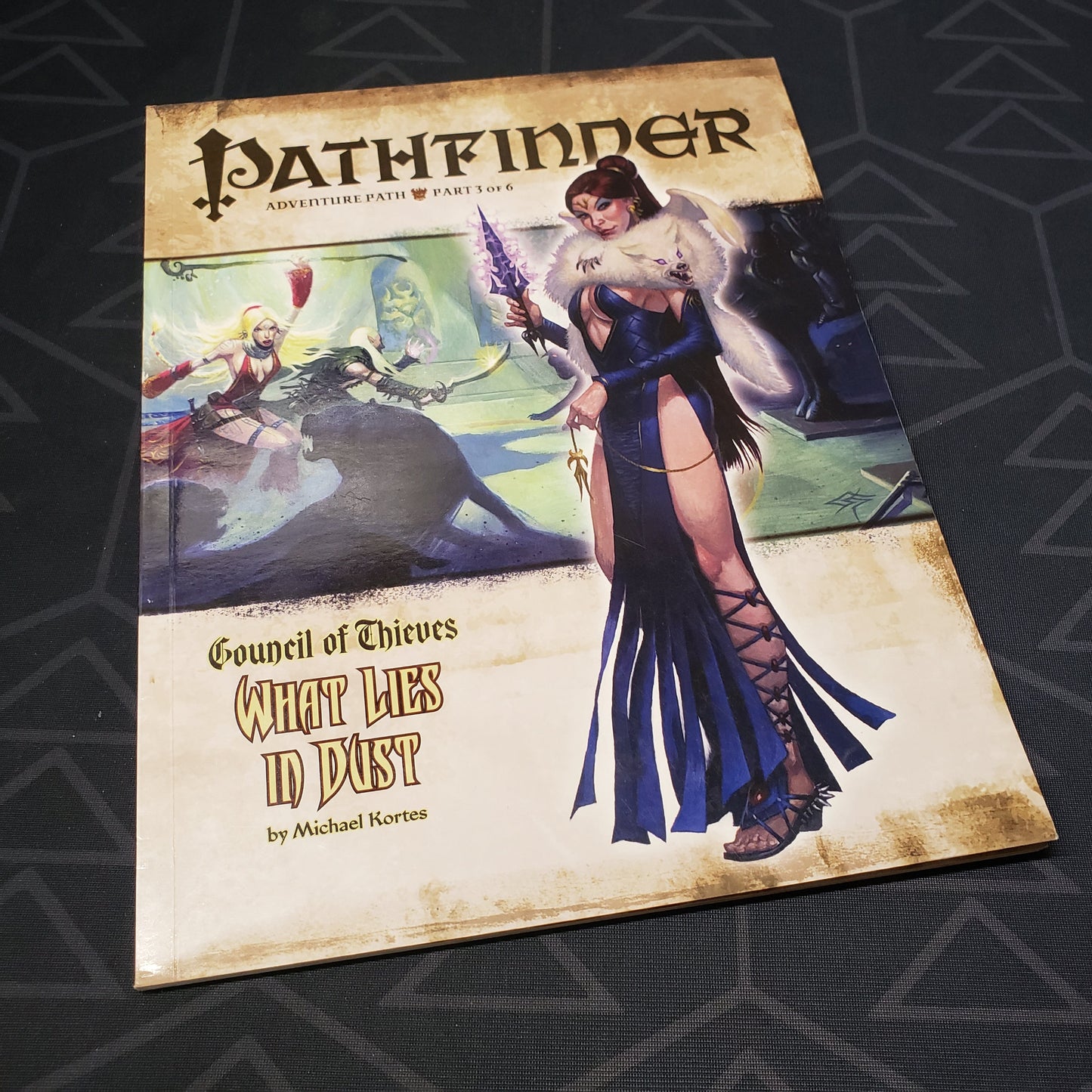Image shows the front cover of the Council of Thieves #3: What Lies in Dust book for the roleplaying game Pathfinder 1E