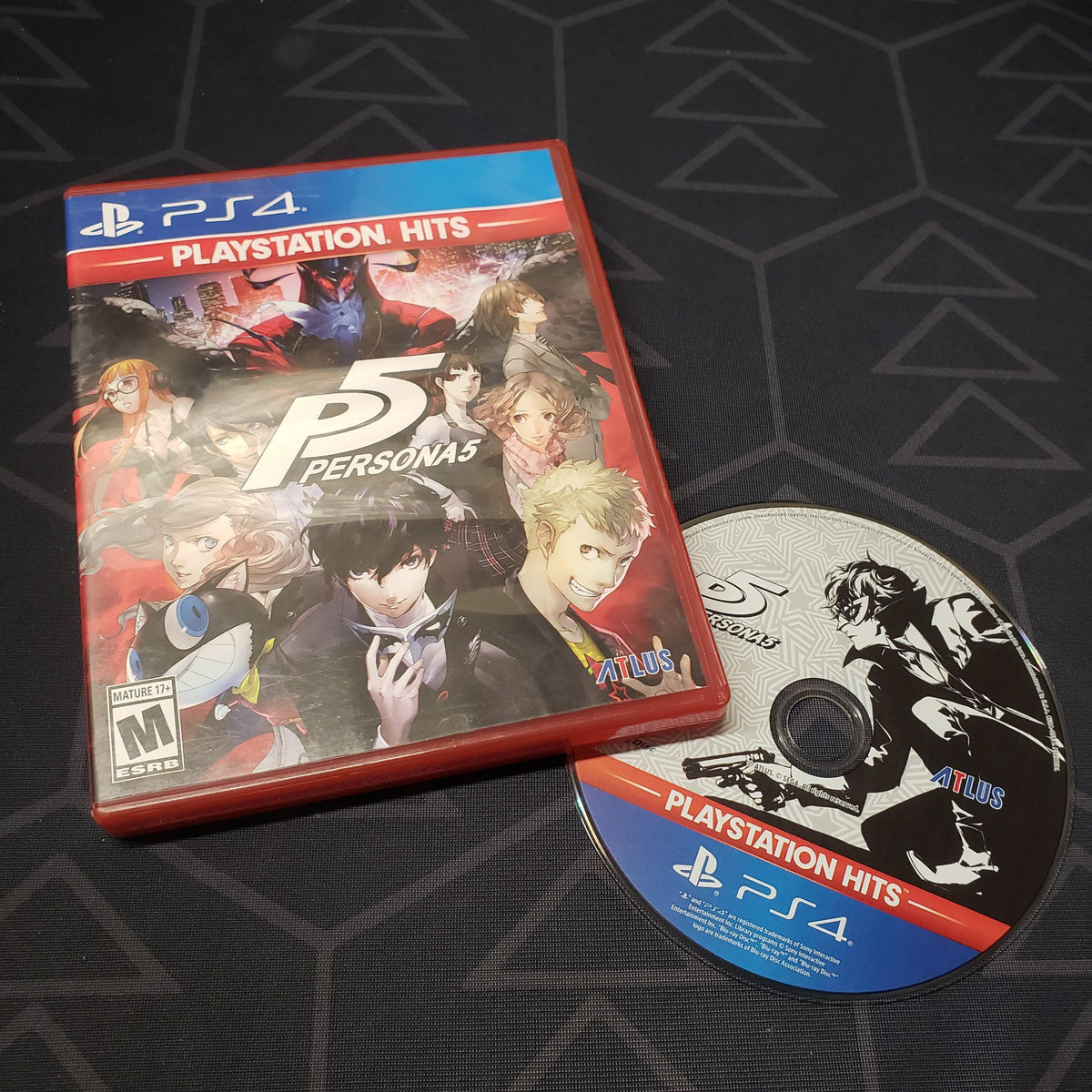 Image shows the case and disc for the video game Persona 5 for Playstation 4