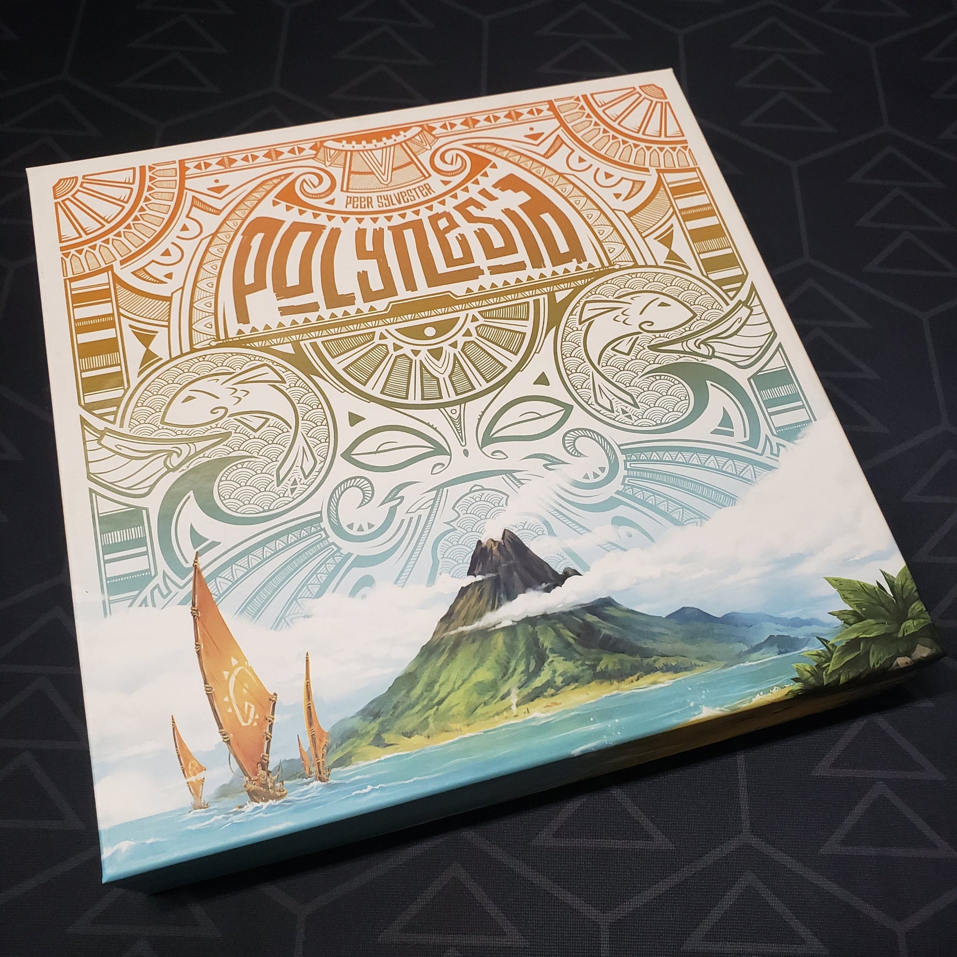 Image shows the front cover of the box of the Polynesia board game