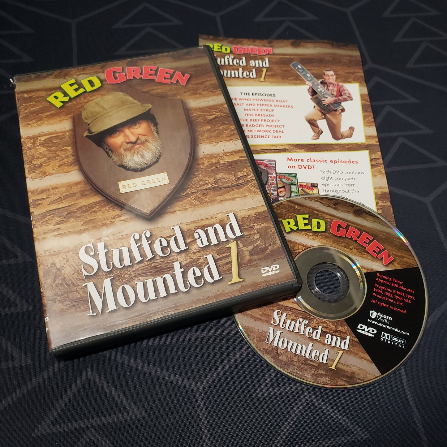 Image shows the case, insert & disc for the Stuffed & Mounted 1 episode set of the TV series Red Green on DVD