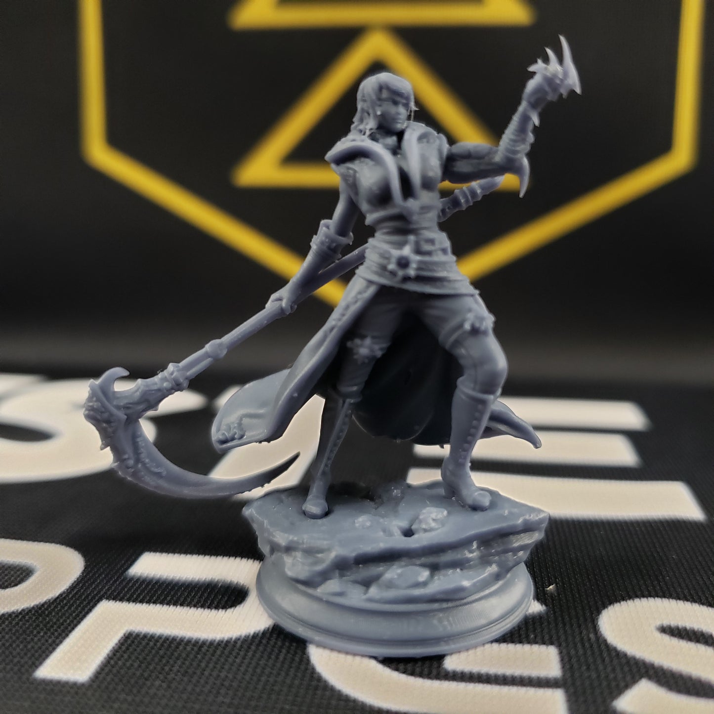 Catarina Von Strassen, Eldritch Fiend Hunter (Female Human Fighter)