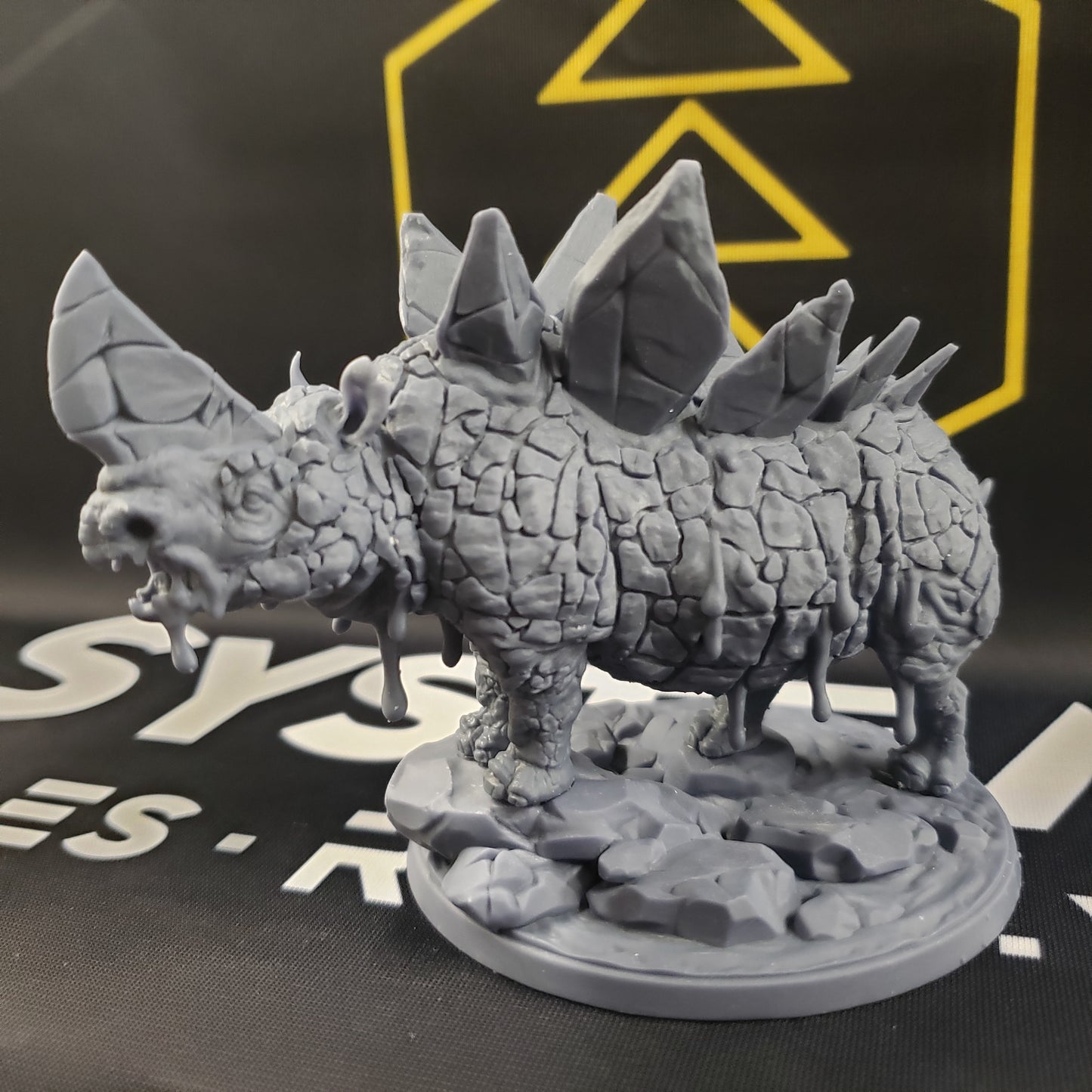 Varolifant (Stegosaurus-Rhinoceros Hybrid)
