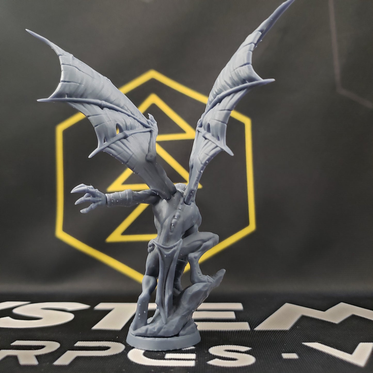 Vaal-Kan the Fireborn (Male Pureblood Vampire)