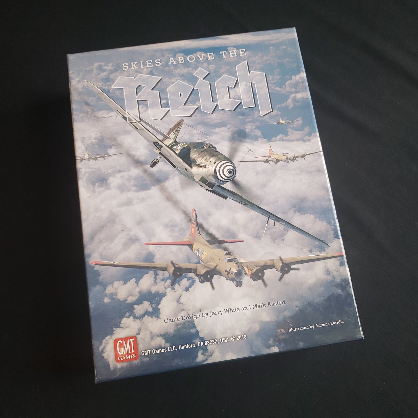 Image shows the front cover of the box of the Skies Above the Reich board game