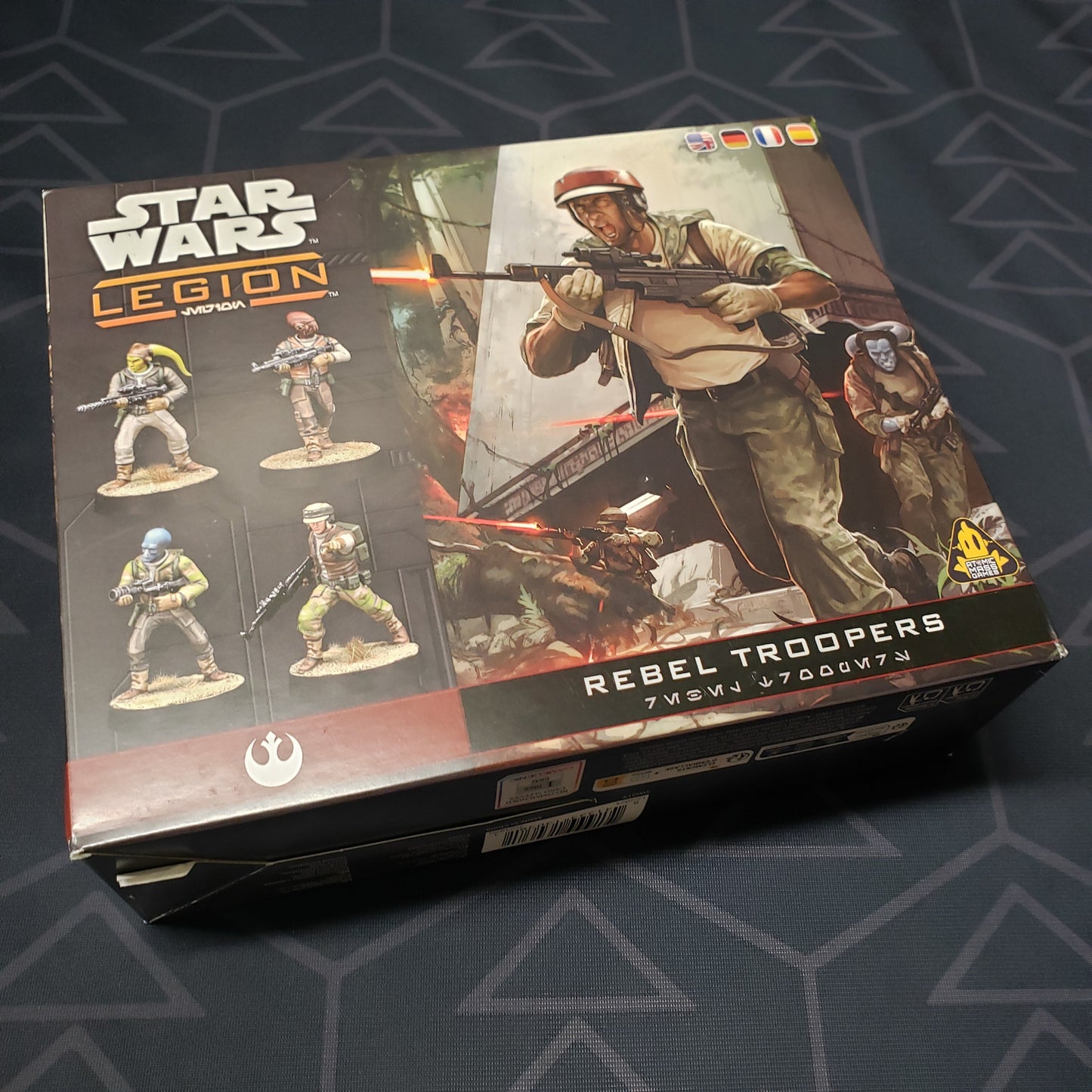 Image shows the front cover of the box of the Rebel Troopers pack for the miniatures game Star Wars Legion