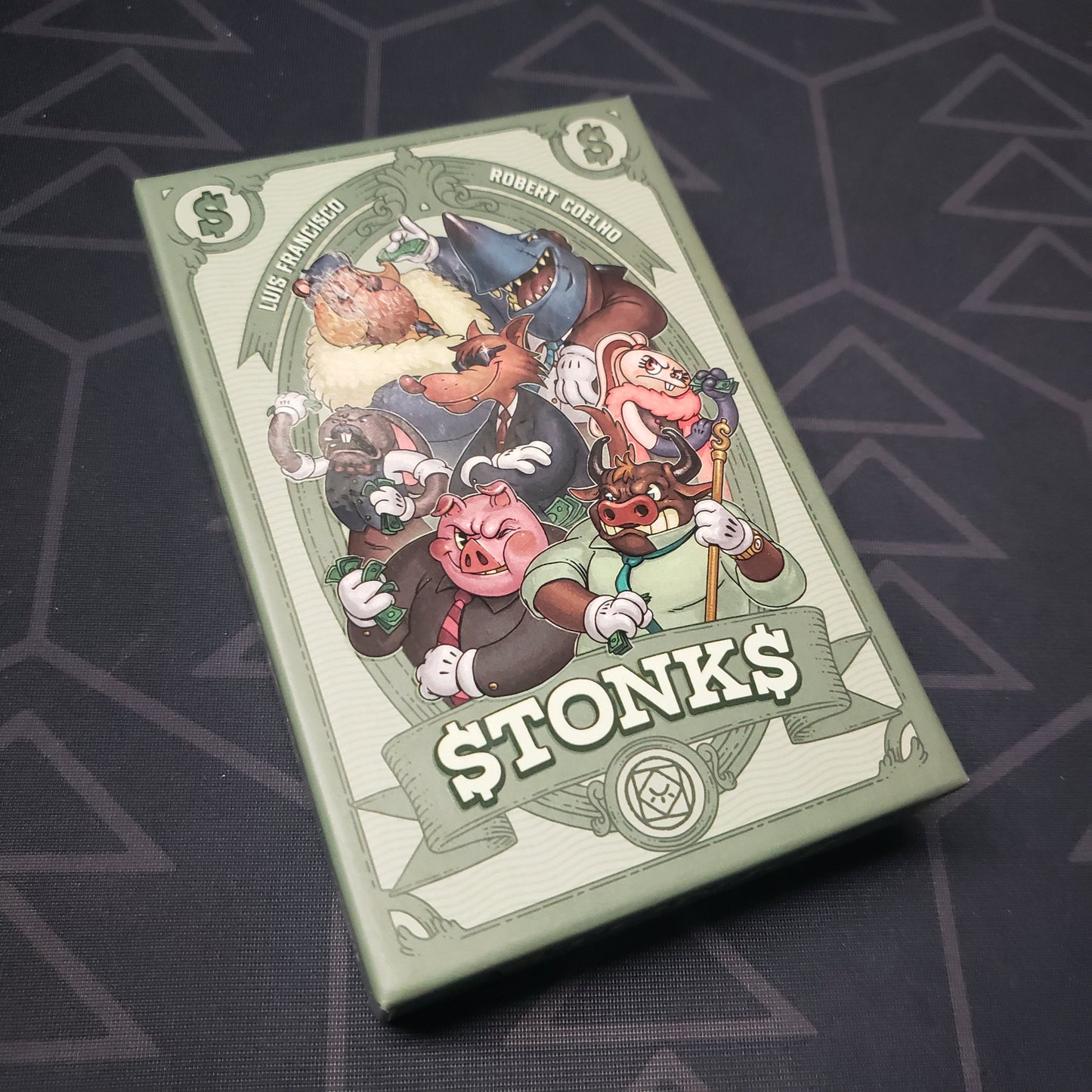 Image shows the front cover of the box for the Stonks (Portuguese Edition) card game