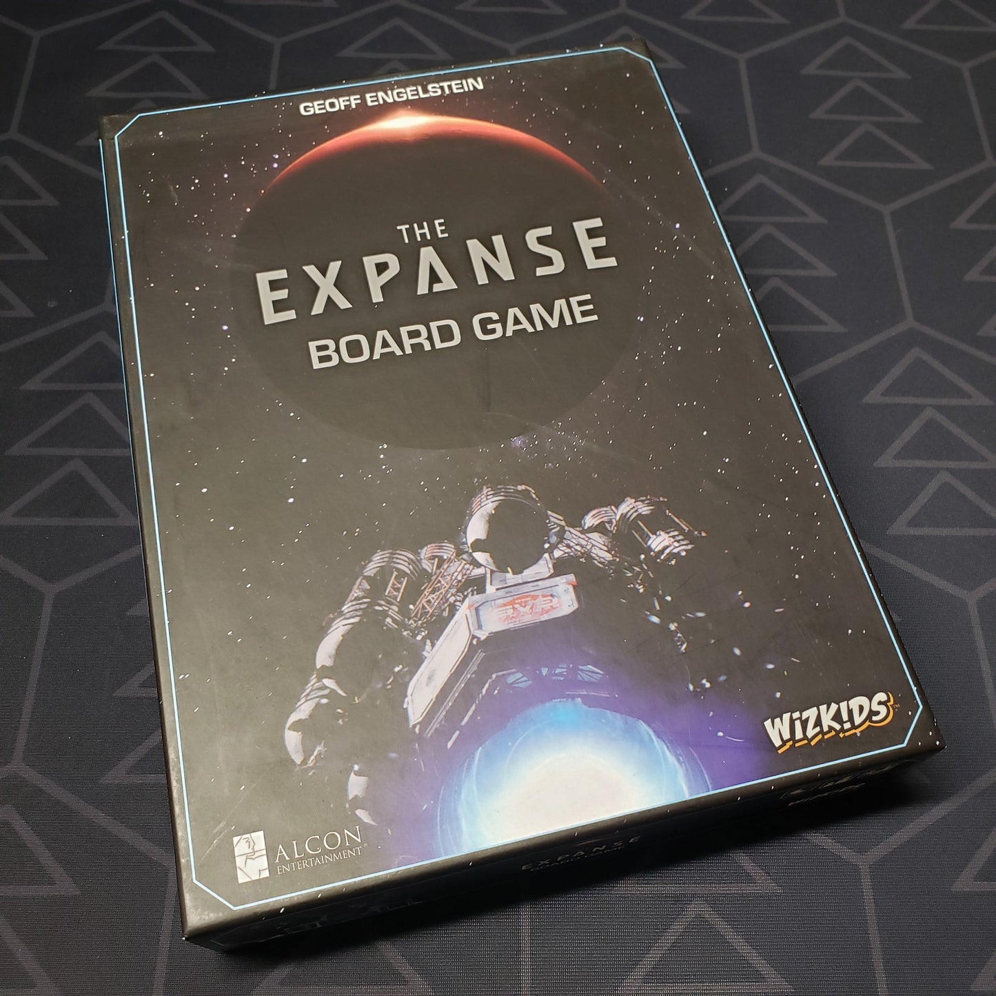 Image shows the front cover of the box for The Expanse board game