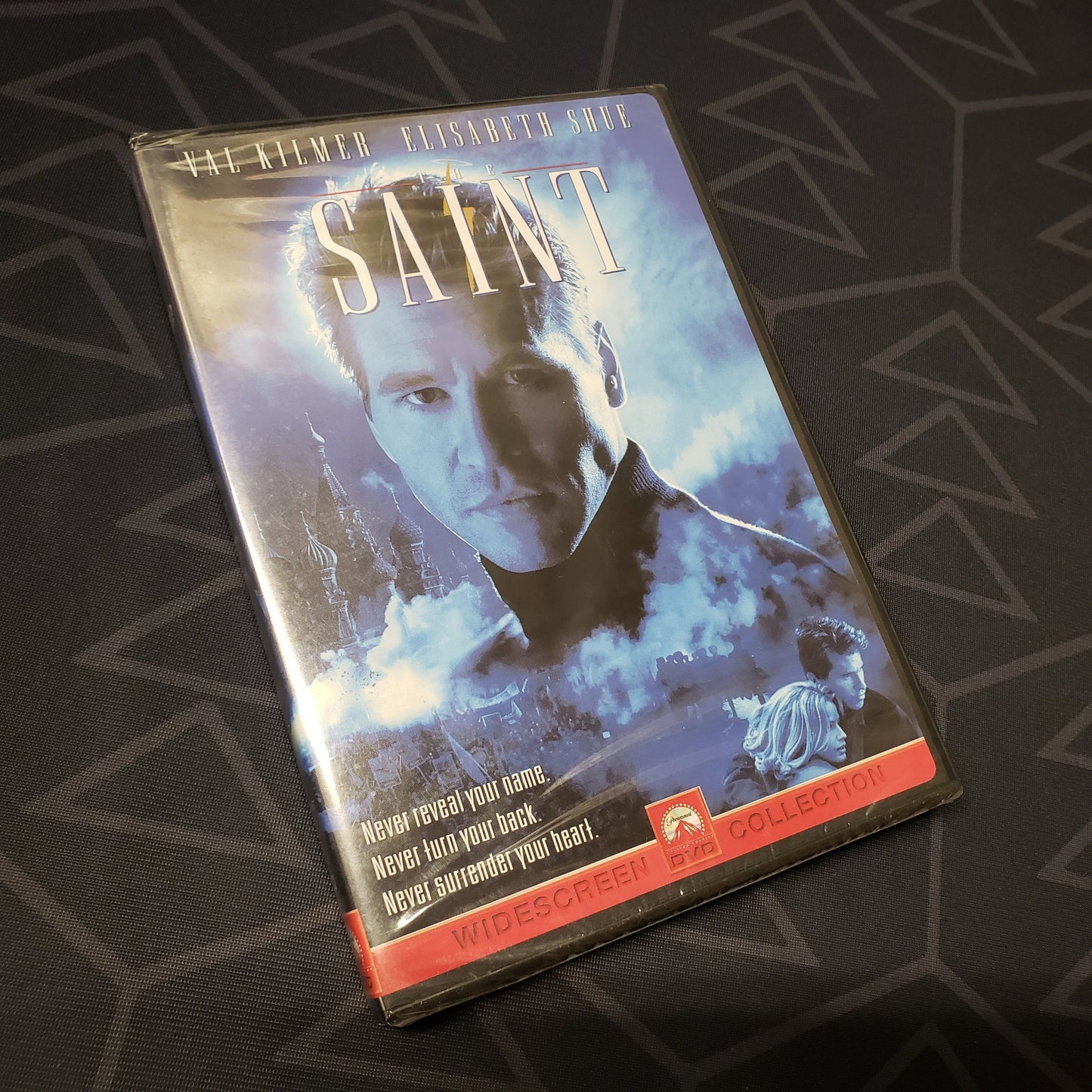 Image shows the front of the case for the movie The Saint on DVD