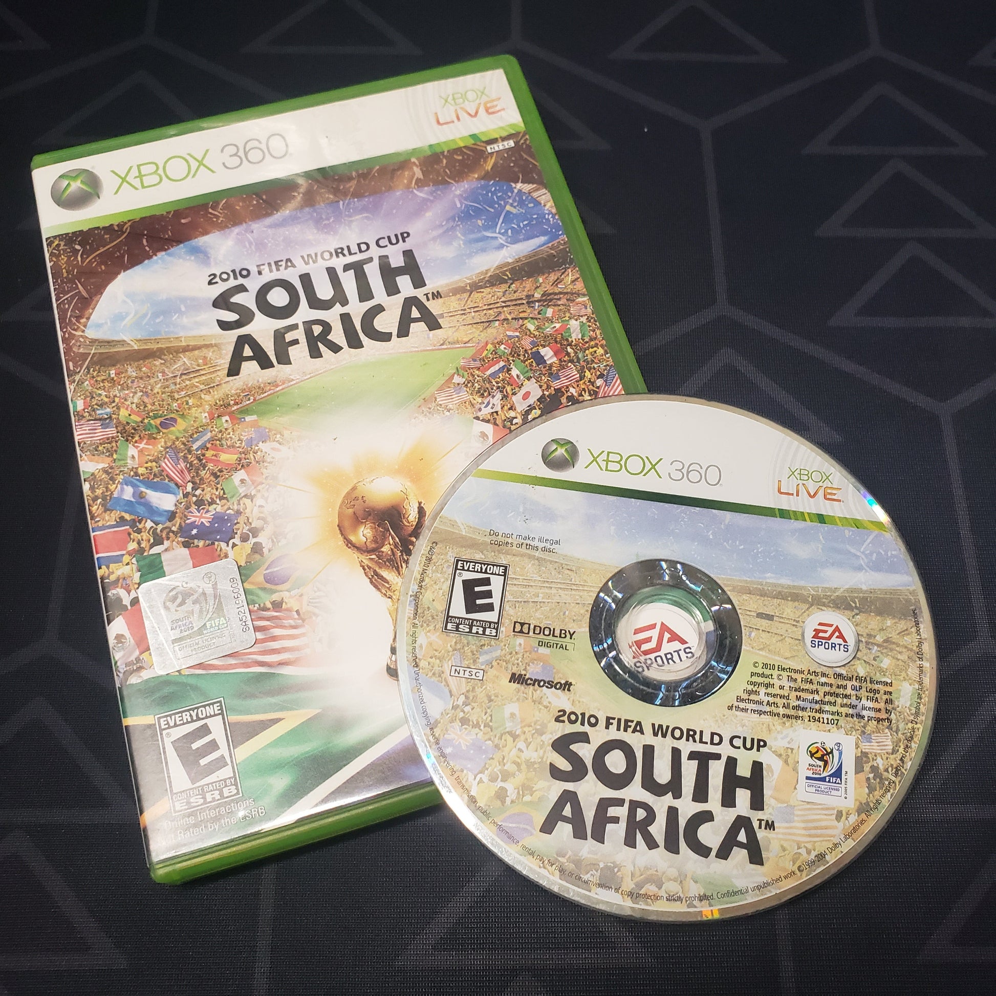 Image shows the case & disc for the video game 2010 FIFA World Cup South Africa for Xbox 360