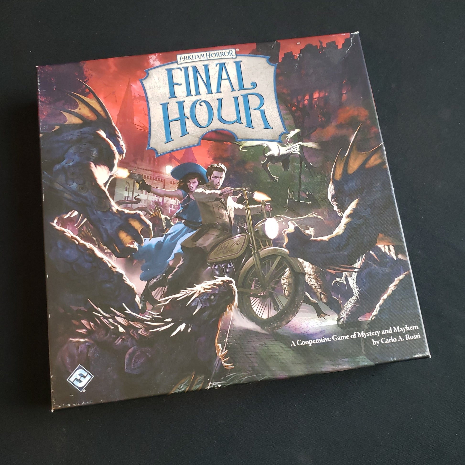 Image shows the front cover of the box of the Arkham Horror: Final Hour board game