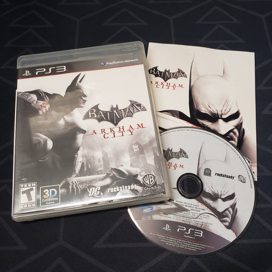 Image shows the case, manual and disc for the video game Batman: Arkham City for Playstation 3