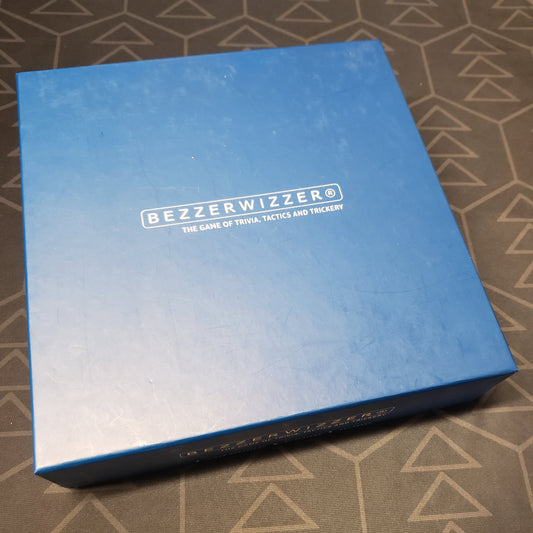Image shows the front cover of the box for the Bezzerwizzer (2021 Printing) card game
