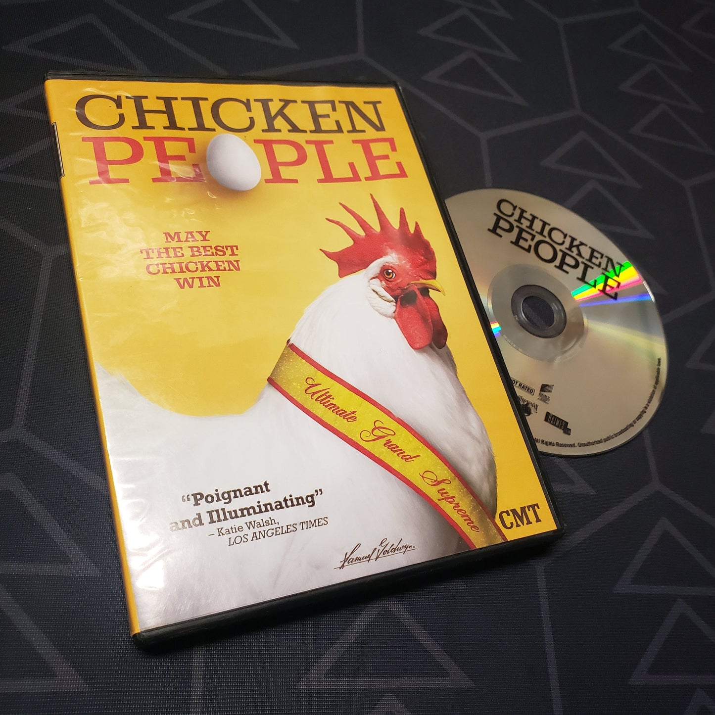 Image shows the case & disc for the movie Chicken People on DVD