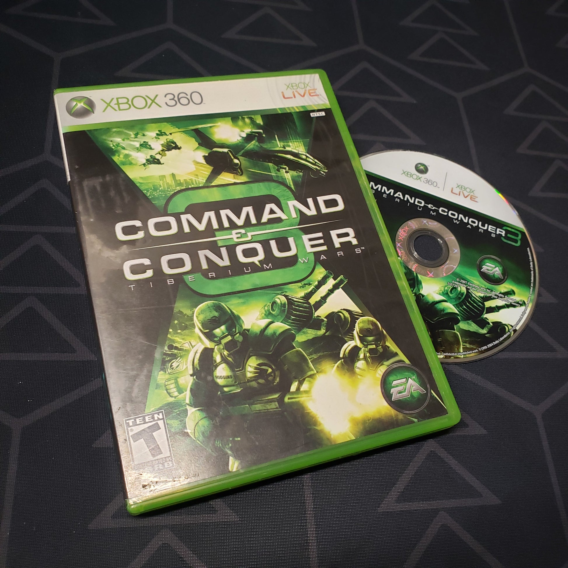 Image shows the case and disc for the video game Command & Conquer 3: Tiberium Wars for Xbox 360
