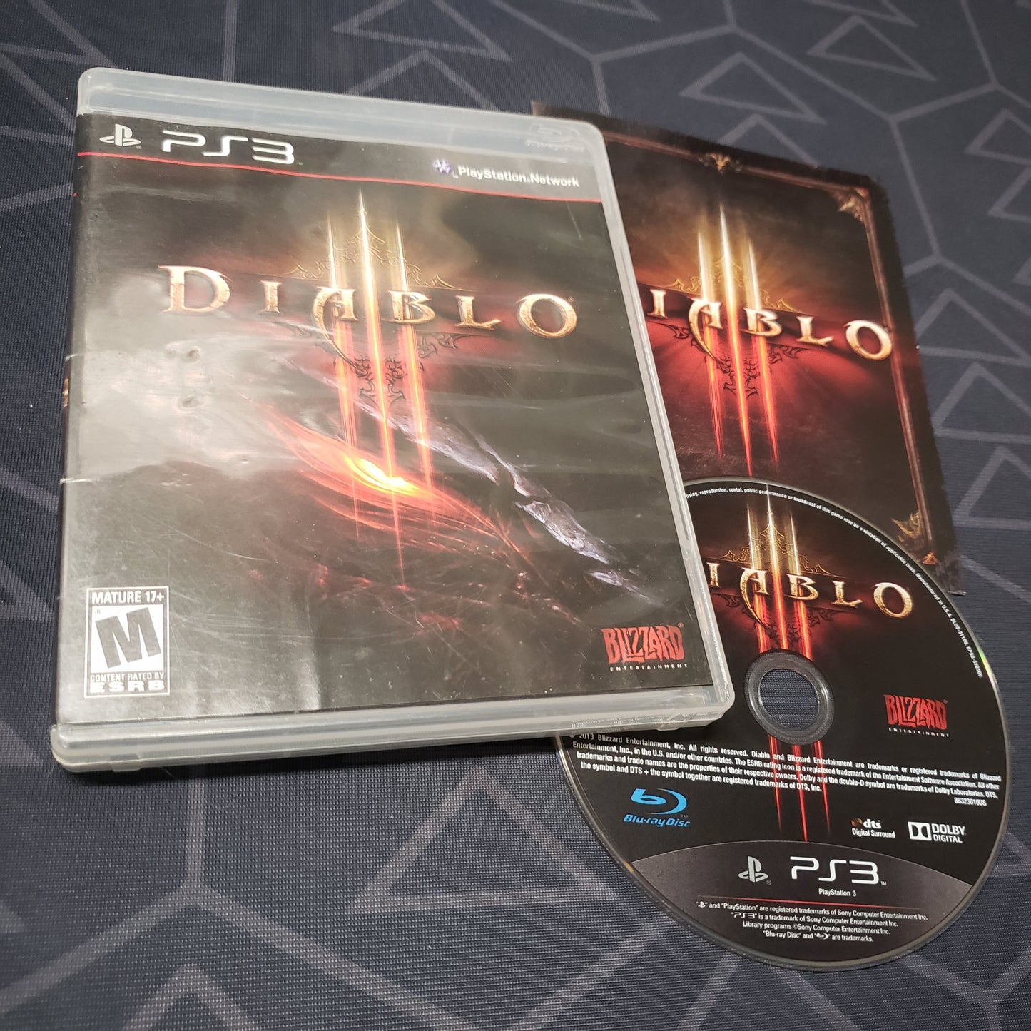 Image shows the case, manual and disc for the video game Diablo III for Playstation 3