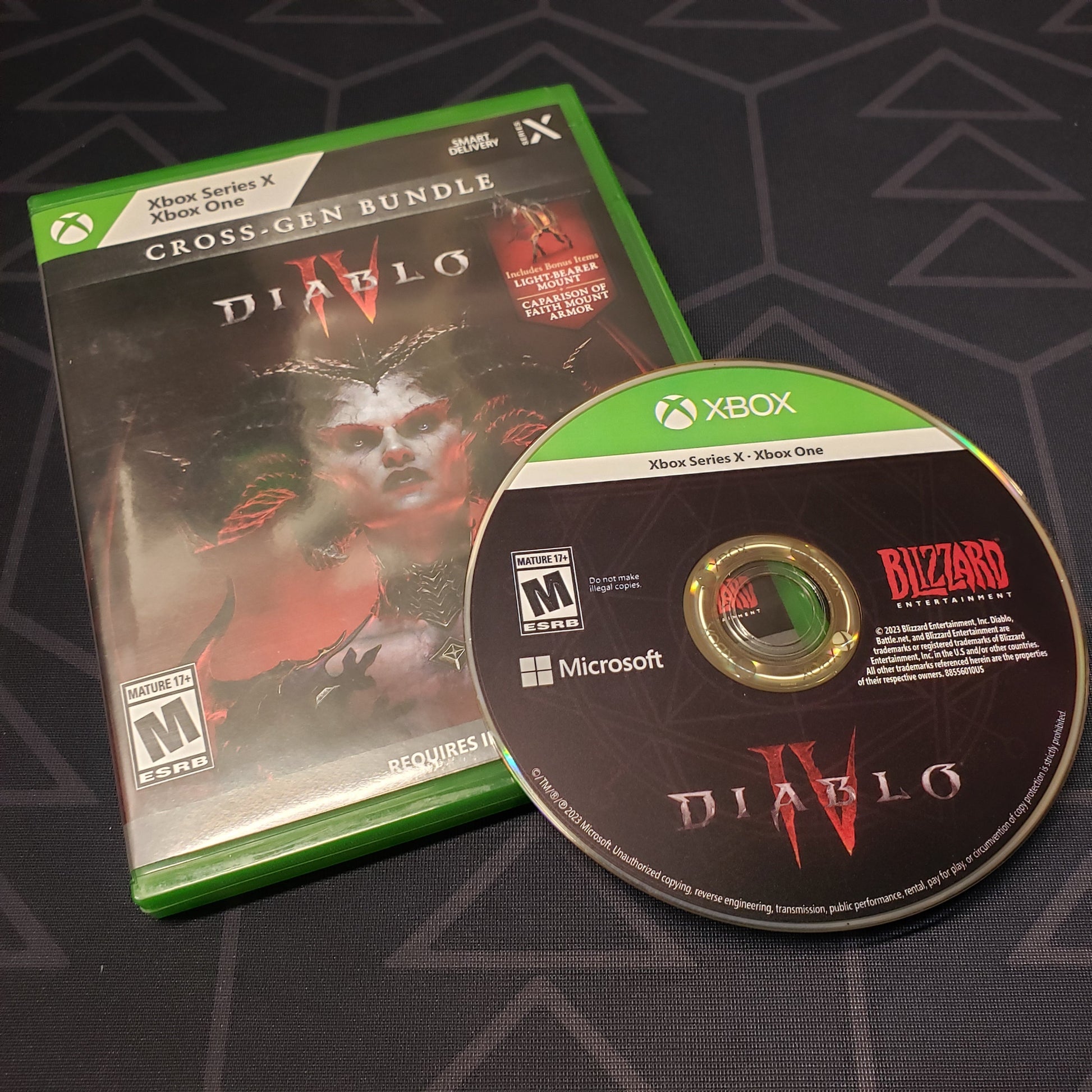 Image shows the case & disc for the video game Diablo IV for Xbox Series X