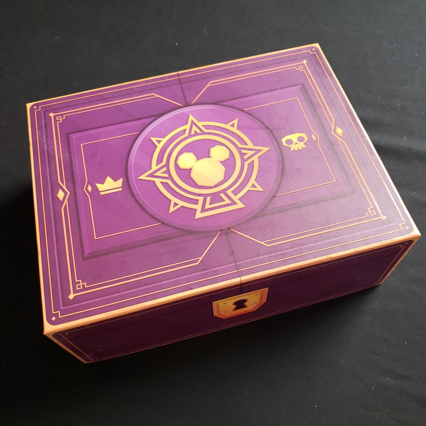 Image shows the front cover of the box of the Core Set for the Disney Sorcerer's Arena: Epic Alliances game