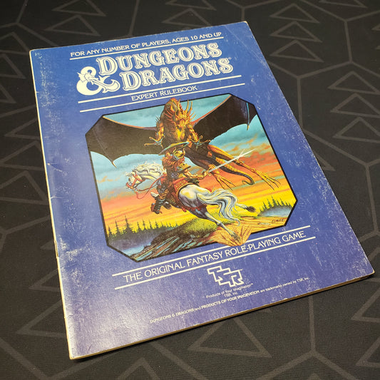 Image shows the front cover of the 1983 Expert Rulebook bookle=t for the roleplaying game Dungeons & Dragons 1E