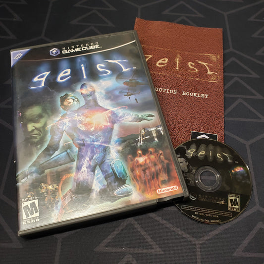 Image shows the case, manual and disc for the video game Geist for Nintendo GameCube
