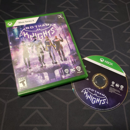 Image shows the case and disc for the video game Gotham Knights for Xbox Series X