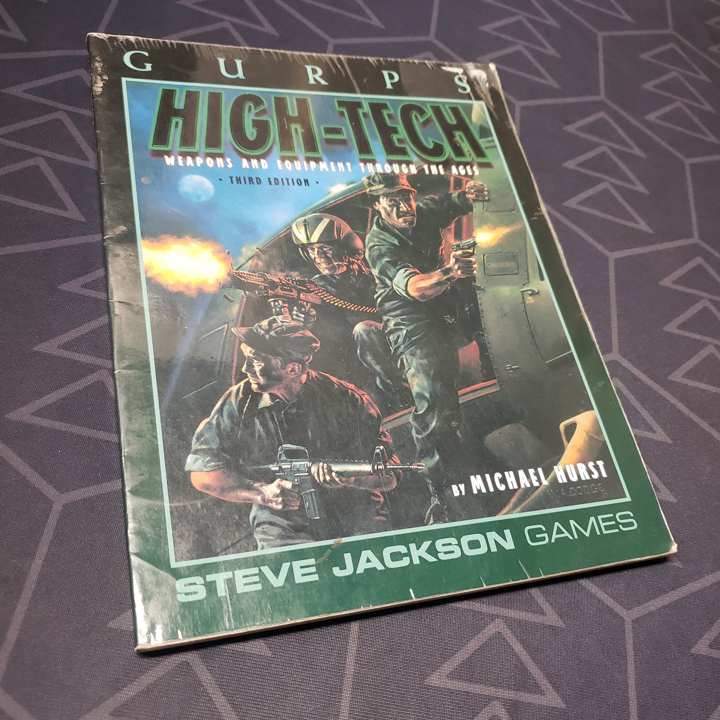 Image shows the front cover of the High-Tech book for the roleplaying game GURPS 3E