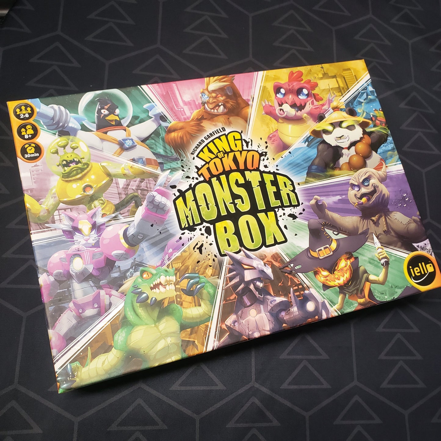 Image shows the front cover of the box for the King of Tokyo: Monster Box board game