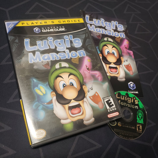 Image shows the case, manual and disc for the video game Luigi's Mansion for Nintendo GameCube