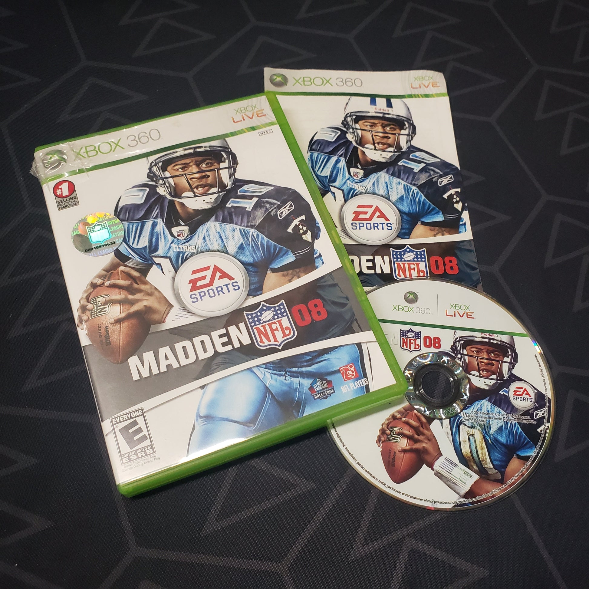 Image shows the case, manual and disc for the video game Madden NFL 08 for Xbox 360
