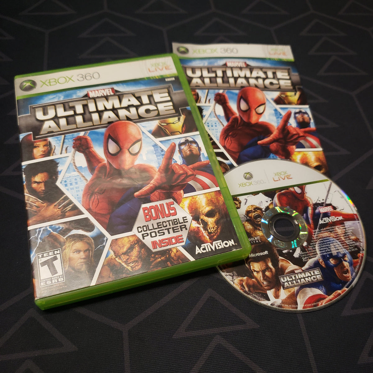 Image shows the case, manual and disc for the video game Marvel Ultimate Alliance for Xbox 360