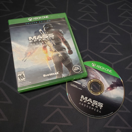 Image shows the deluxe edition case and disc for the video game Mass Effect: Andromeda for Xbox One