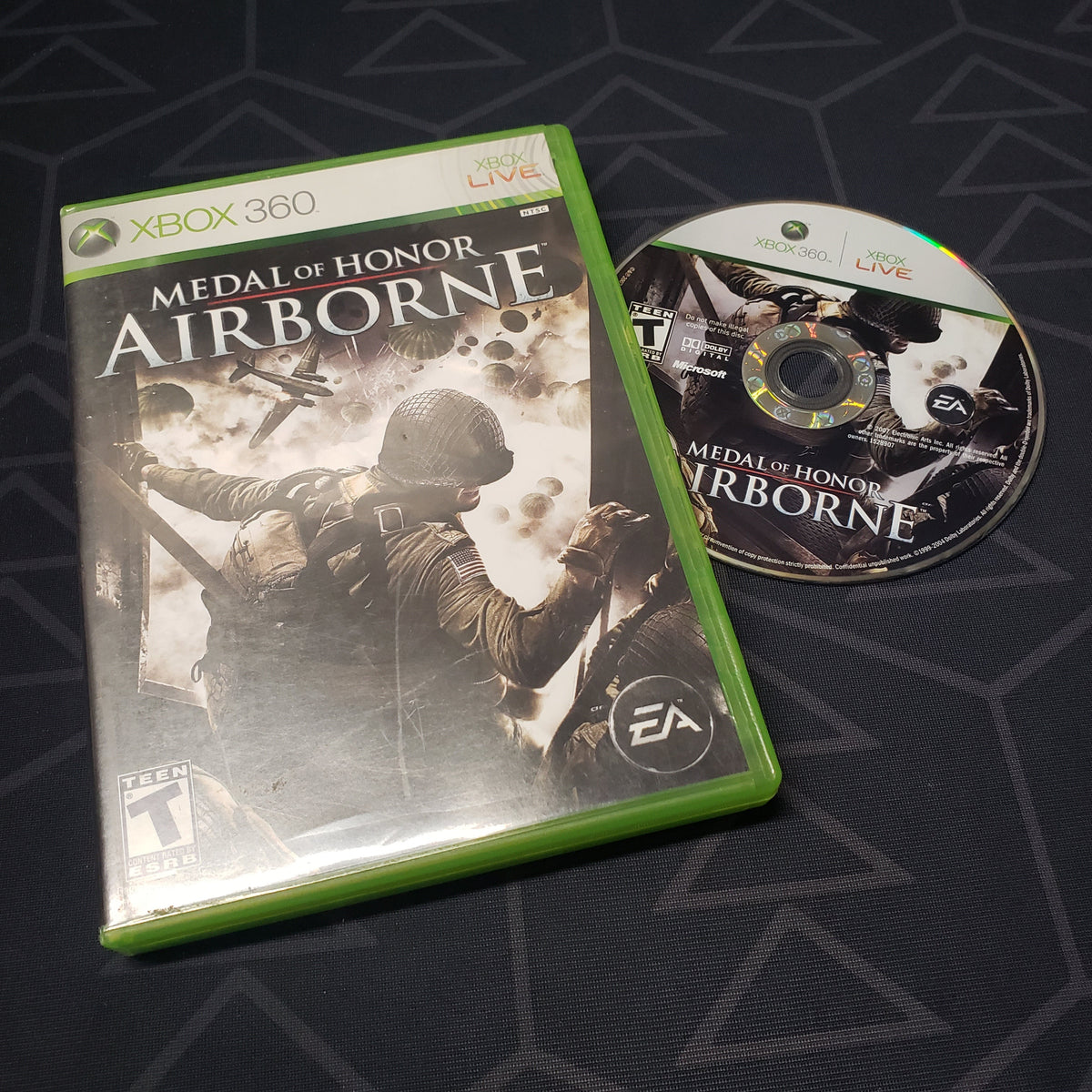 Image shows the case and disc for the video game Medal of Honor: Airborne for Xbox 360