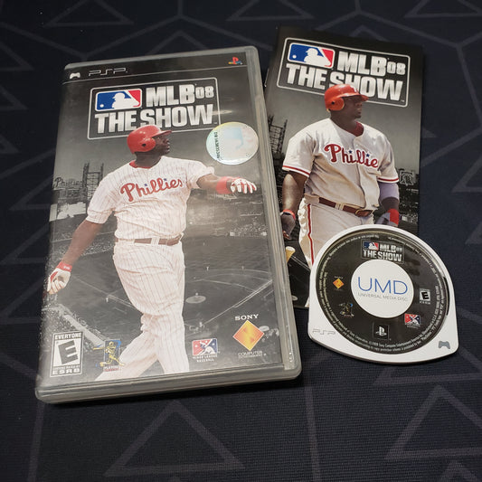 Image shows the case, manual and UMD disc for the video game MLB 08: The Show for Playstation Portable