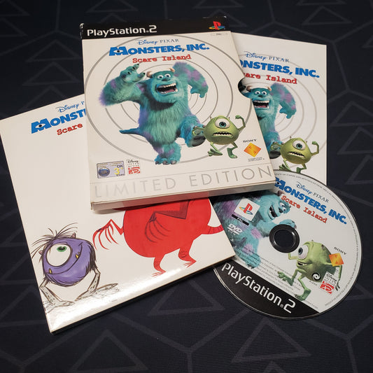 Image shows the case, manual, outer box and disc for the video game Monsters Inc.: Scare Island for Playstation 2