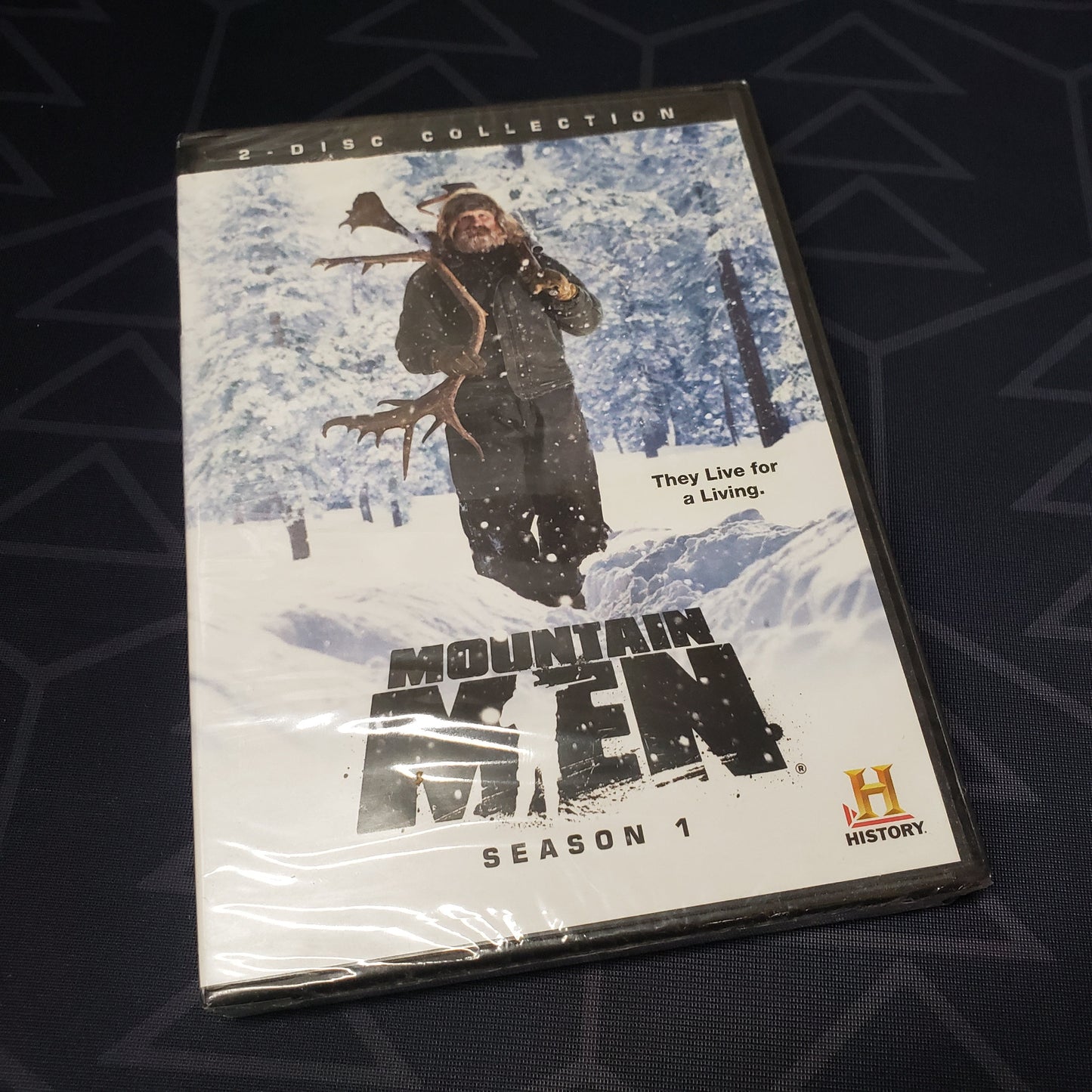 Image shows the front of the case of Mountain Men: Season 1 on DVD