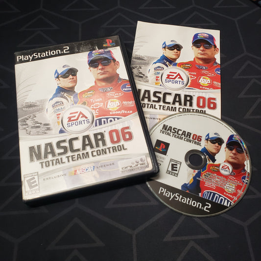 Image shows the case, manual and disc for the video game NASCAR 06: Total Team Control for Playstation 2
