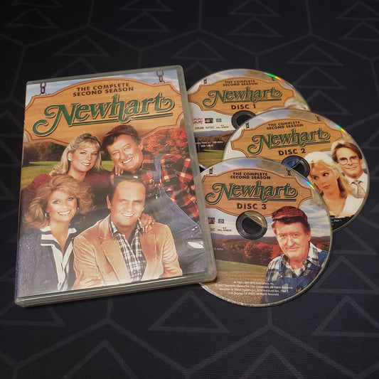 Image shows the case & three discs for Newhart: Season 2 on DVD