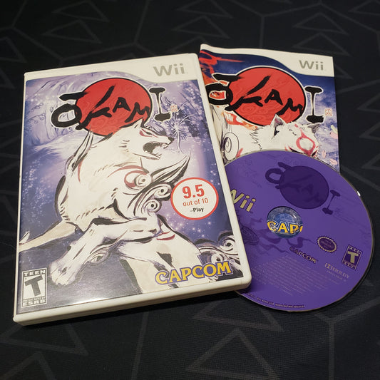 Image shows the case, manual and disc for the video game Okami for Nintendo Wii