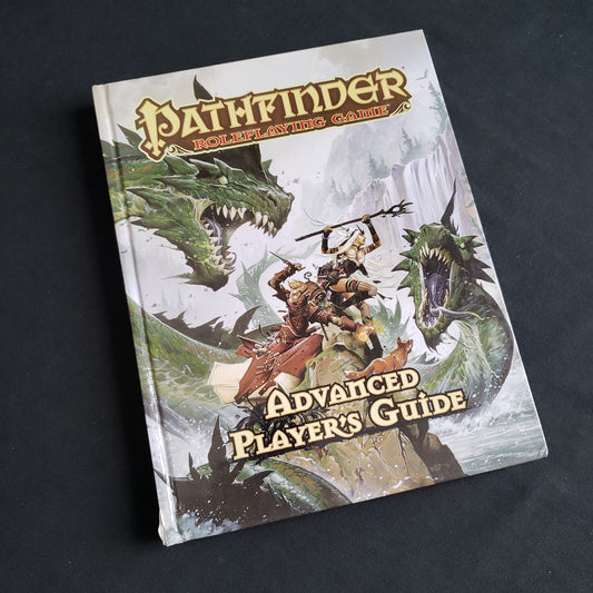 Image shows the front cover of the Advanced Player's Guide book for the Pathfinder 1E roleplaying game