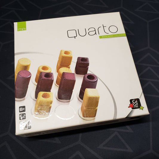Image shows the front cover of the box for the Quarto Mini board game
