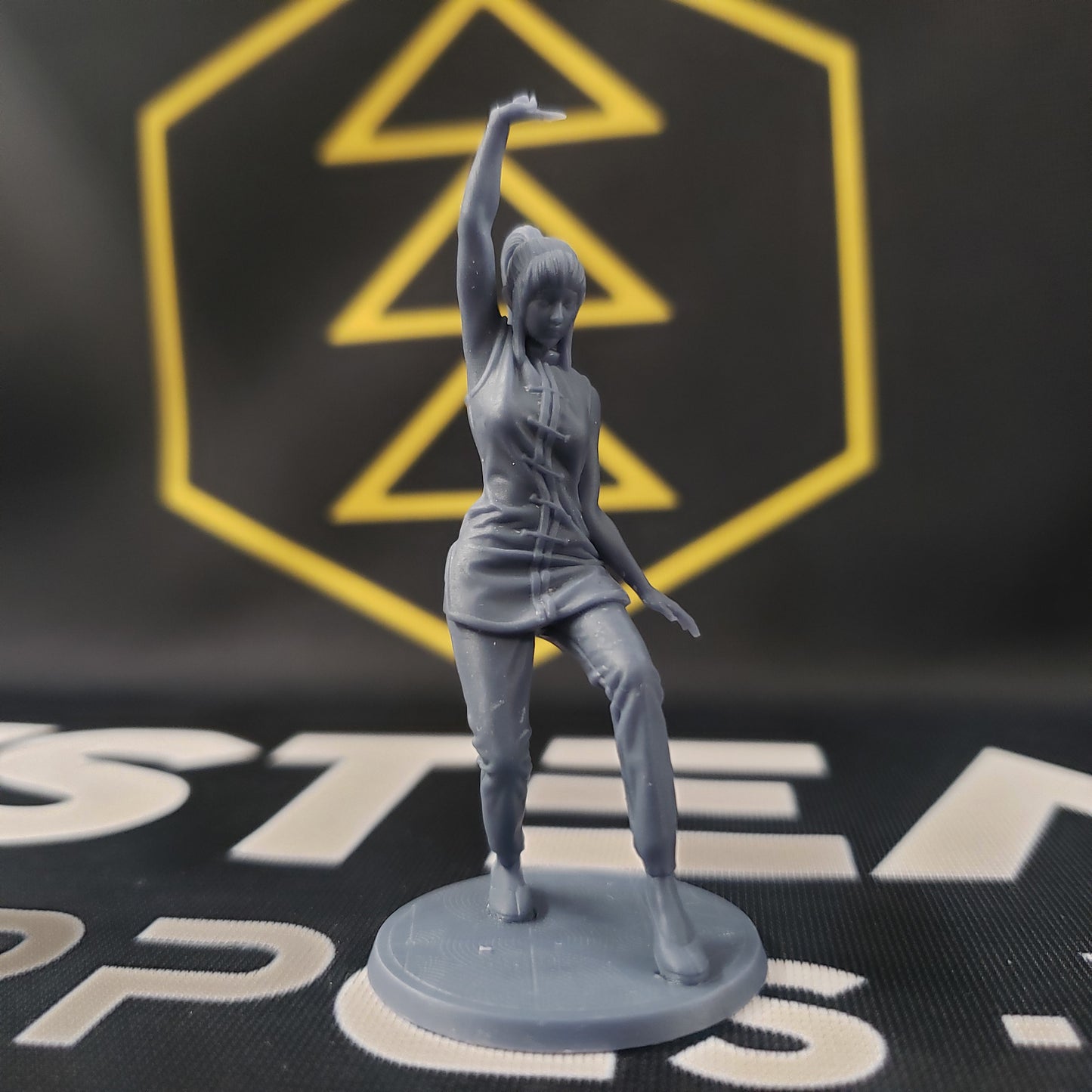 Arkham Compatible Investigator: The Martial Artist (Lily Chen)